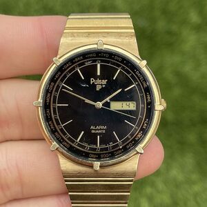 Vintage Pulsar Y960-6059 Men Rotate Bezel Analog Digital Quartz Watch Gold Tone
